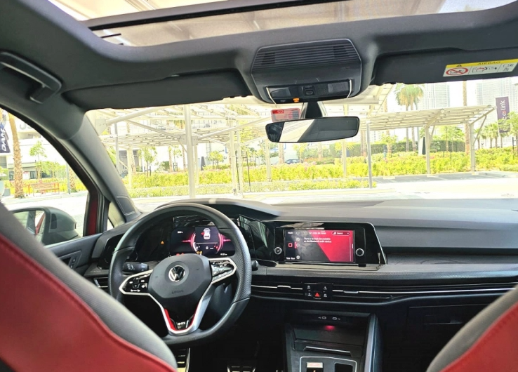 Picture Volkswagen Golf GTI 2021 